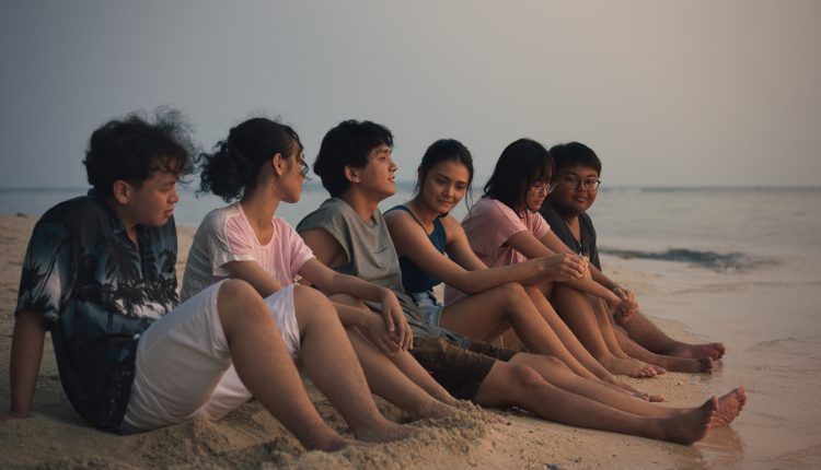 1 Kakak 7 Ponakan