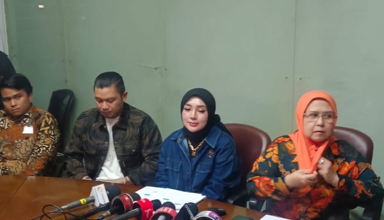 Klarifikasi Shella Saukia dan Achmad Fitra Terkait Dugaan Pengeroyokan Dokter Detektif