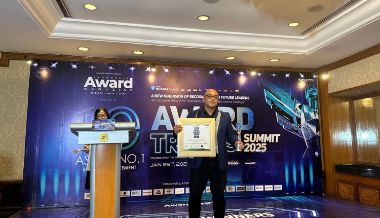Agus Susanto Raih Dua Penghargaan
