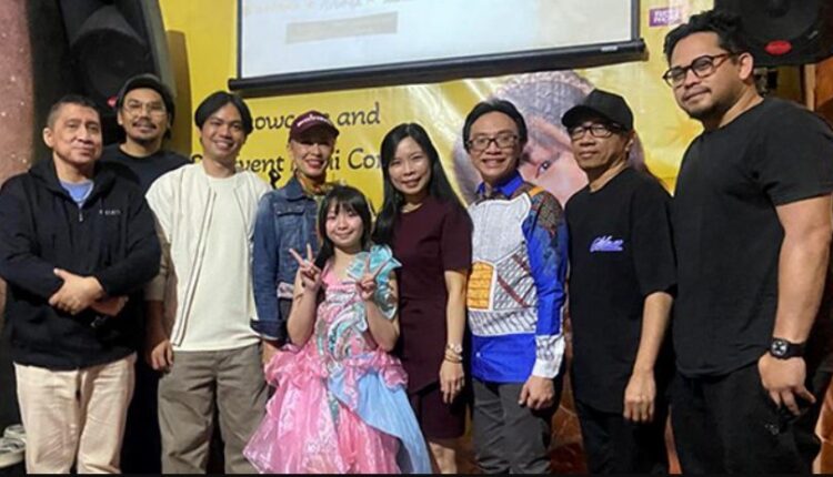 Etenia Croft Talenta Penyanyi Belia