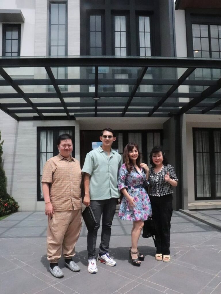 Irvan Hadiahkan Rumah Mewah Untuk Irma Darmawangsa